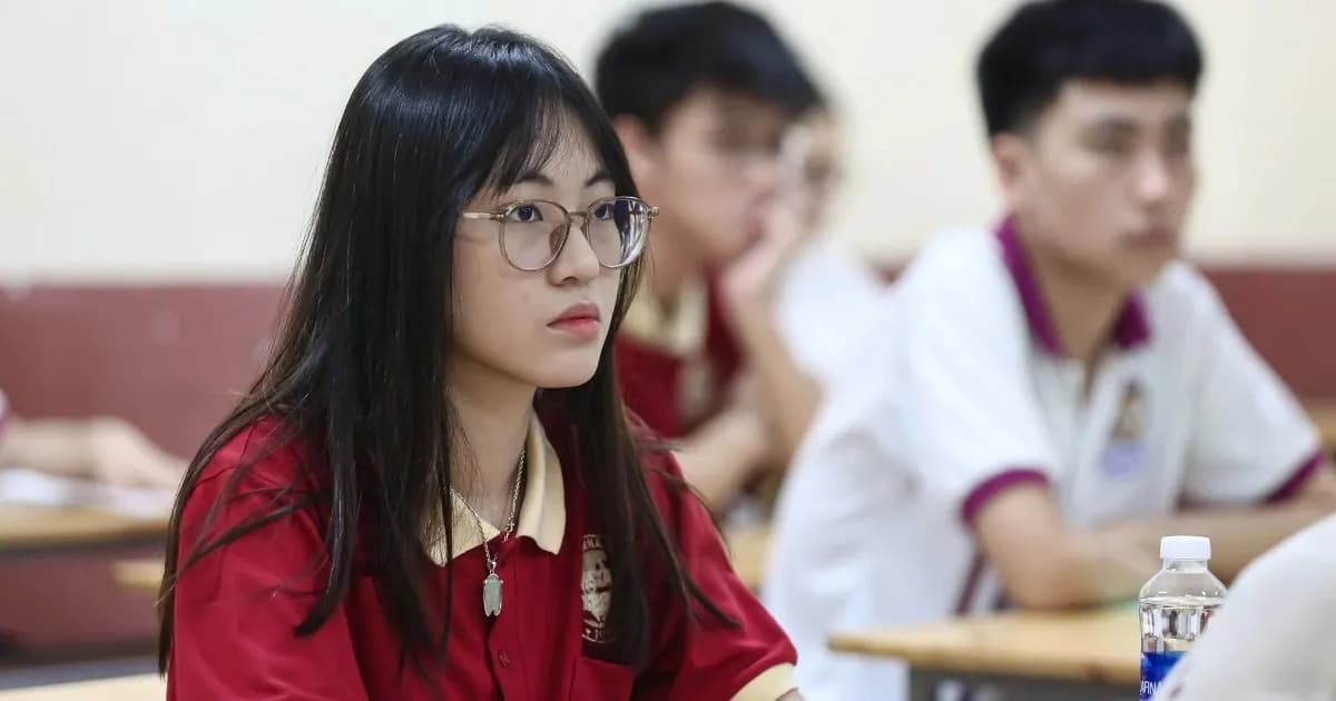 Đề thi tiếng Anh THPT 2026: Khó hay vừa sức?